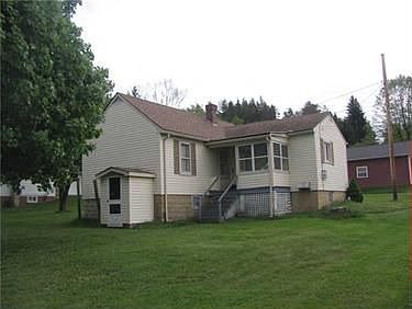 3rd image of 108 Mineral Ave