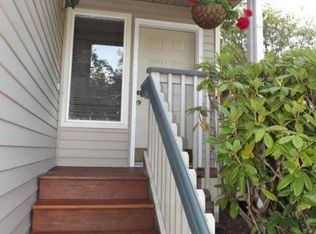 3016 17th Avenue Ct NW UNIT D, Gig Harbor, WA 98335