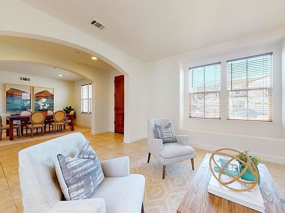 3rd image of 110 Terrazzo Ln