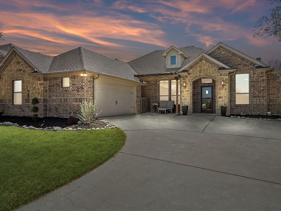1st image of 6517 Deer Horn Dr