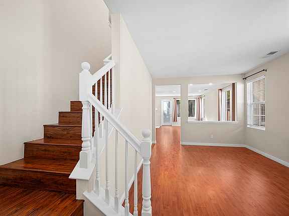4th image of 7465 Healis Pl