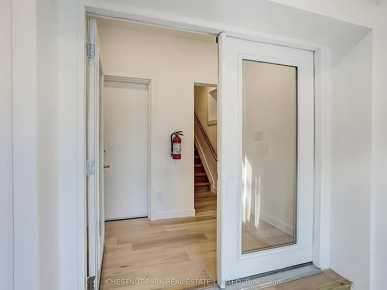 326 Saint George St #3 — Photo 2