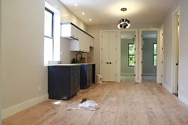 Rented by Rennit Inc.