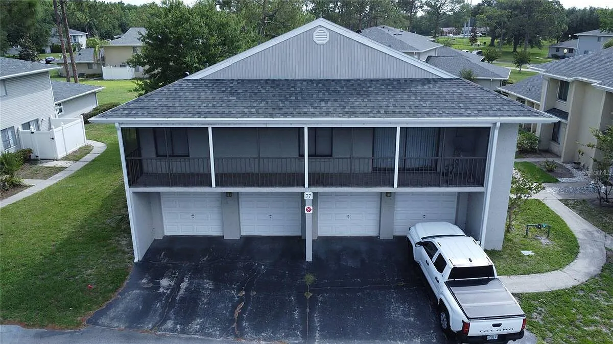 2 bed, 2.0 bath, 963 sqft, $1,450 — Photo 3