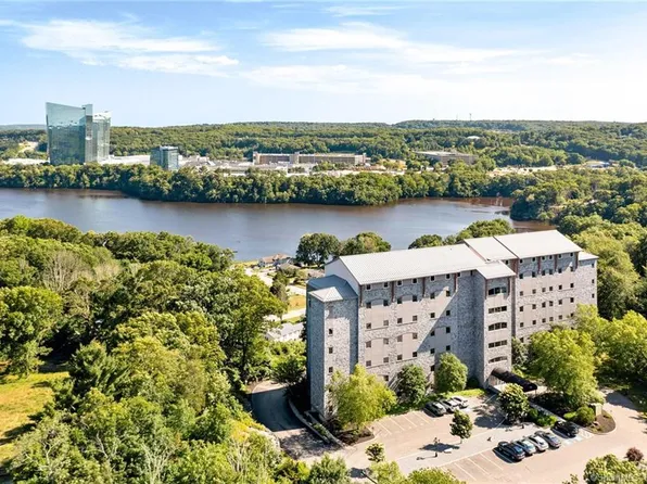 586 West Thames Street #609, Norwich, CT 06360