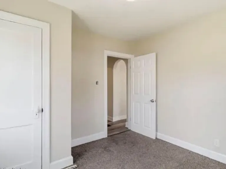 2707 Montana Ave — Photo 3