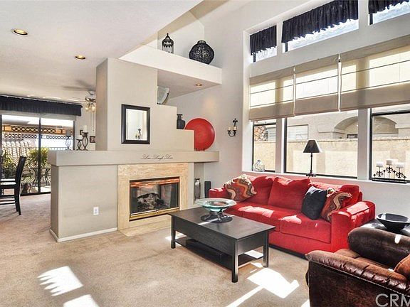 2nd image of 2111 San Antonio Dr