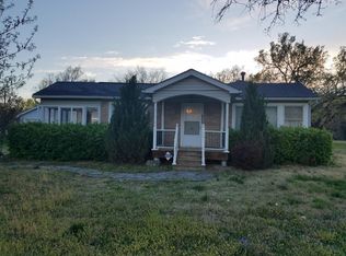 1501 S Andover Rd, Andover, KS 67002