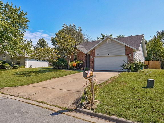 2nd image of 4818 N 9th Street