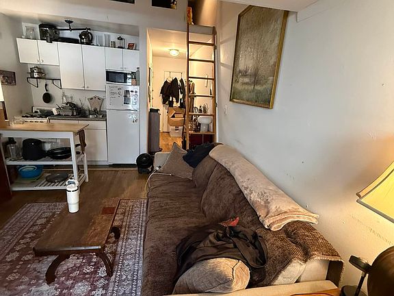 2nd image of 62 W 71st St APT 1A