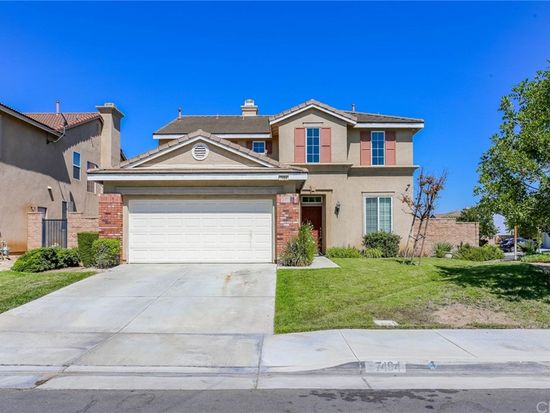 7494 Wake Forest Dr, Corona, CA 92880
