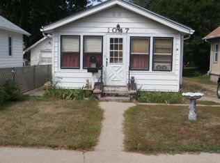 1047 Nebraska Ave SW, Huron, SD 57350