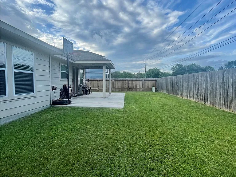 722 Pequin Rd — Photo 11