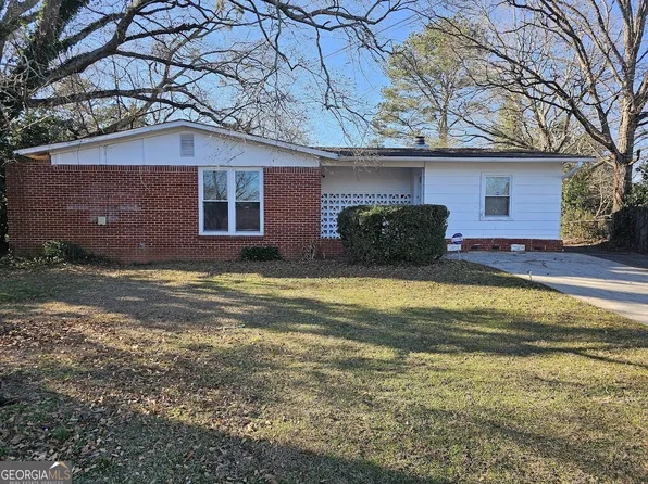 1613 Gilston Ct, Decatur, GA 30032