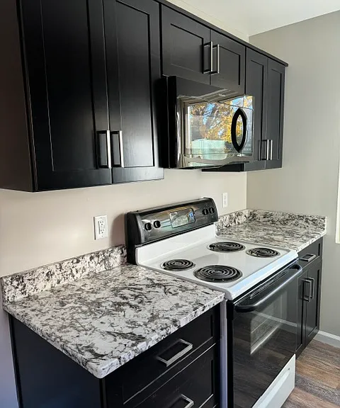 3831 Kilbourne Ave #2 — Photo 4