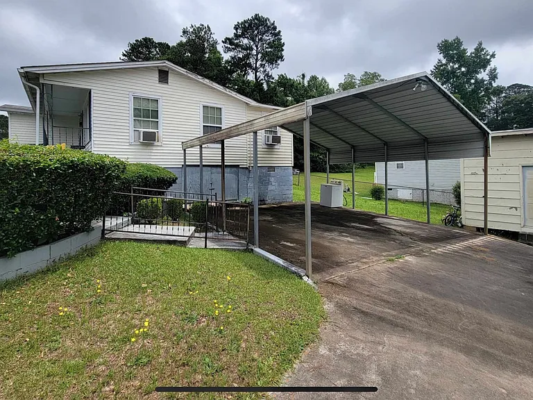402 Roger Brawner Ave — Photo 3