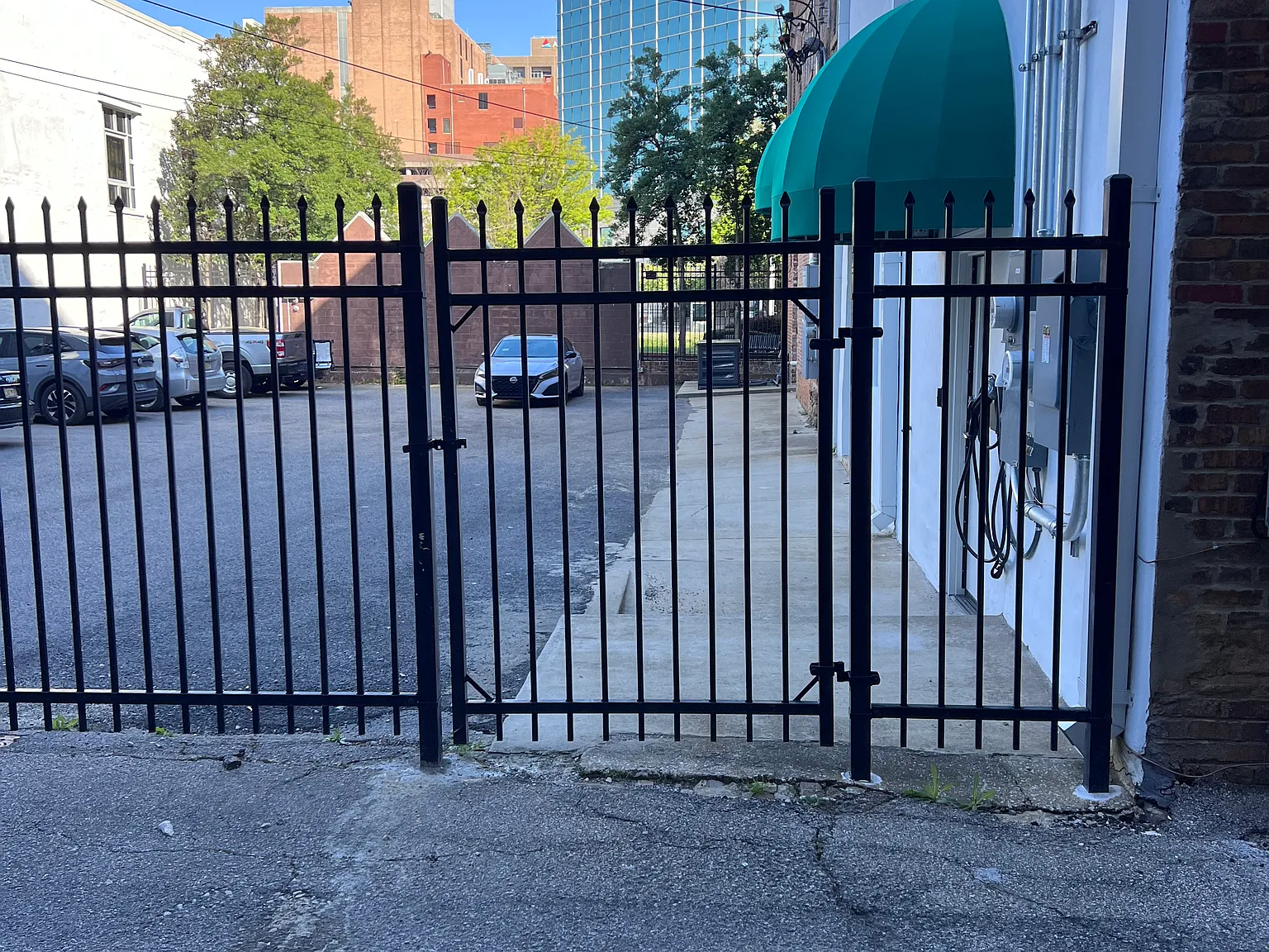 1 bed, 650 sqft, $1,900 — Photo 4