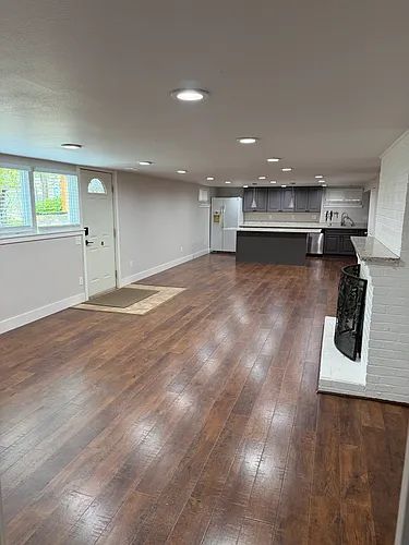 4103 Ridge Rd W Photo 1