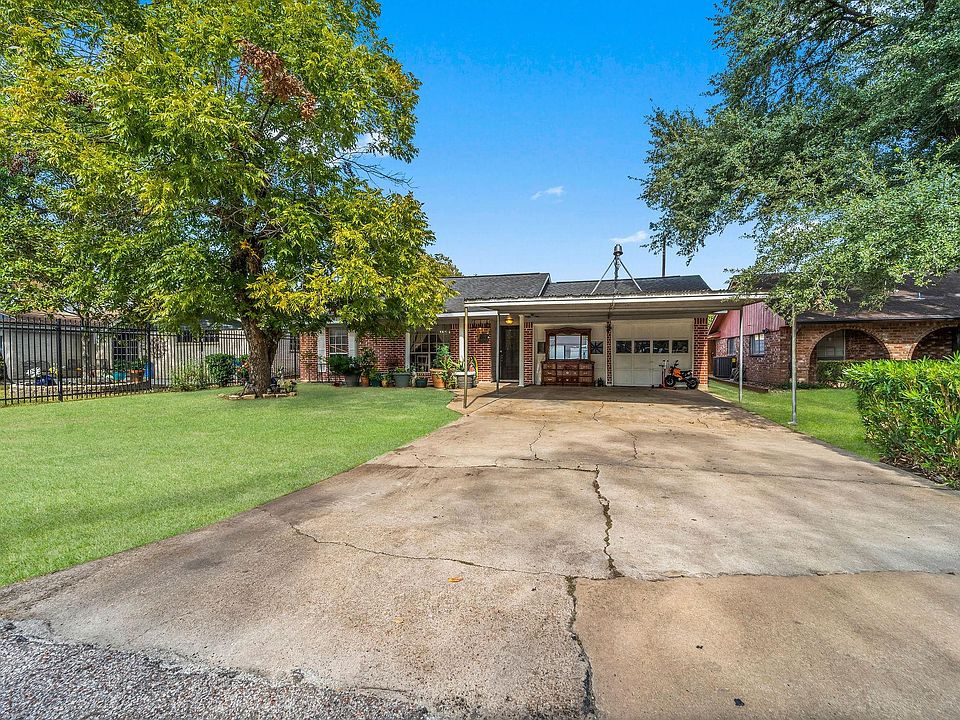 1st image of 11130 Holly Hill Ln