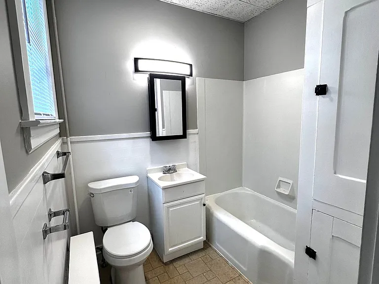 112 Church St #5 — Photo 12