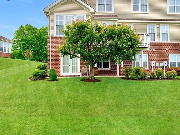 4th image of 13927 Chelmsford Dr