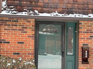 382 Shell Ct W, Columbus, OH 43213