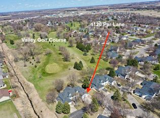 1120 Par Ln, Willmar, MN 56201