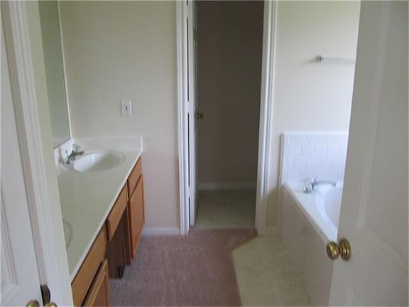 3rd image of 9346 Eagle Creek Ln