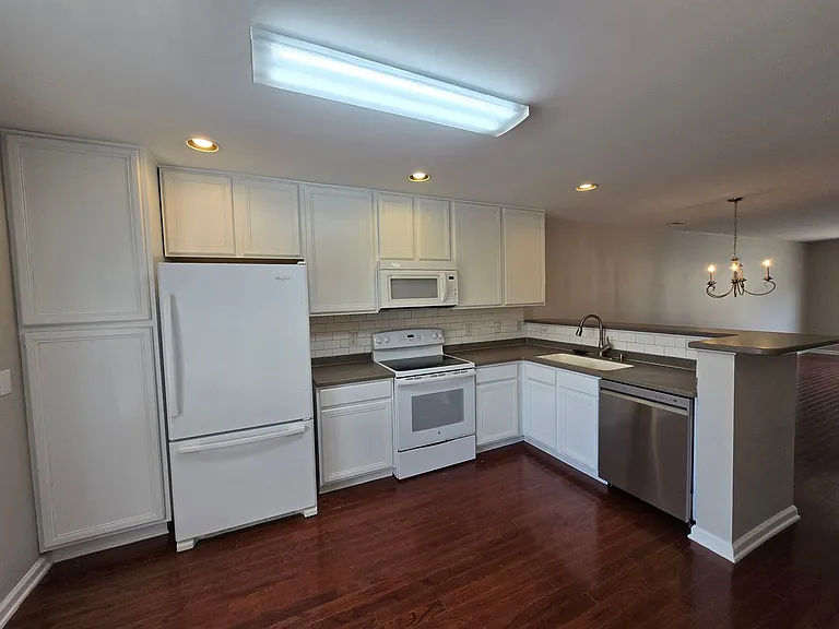 10028 Blackwell Dr — Photo 8