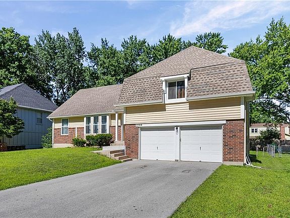 3rd image of 7732 Westgate Dr