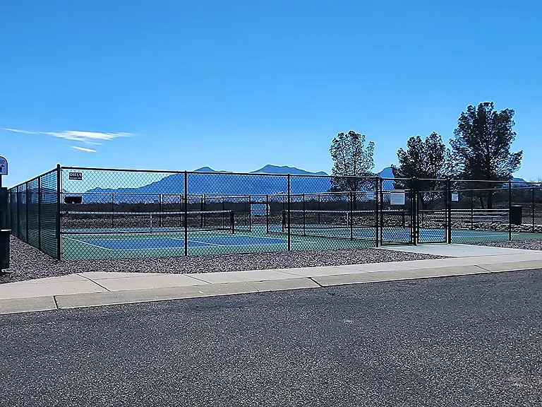 526 S Clubhouse Ln — Photo 40