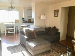 1730 NW 56th St #5, Seattle, WA 98107