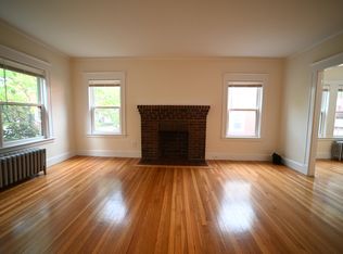 89 Lawton St #1, Brookline, MA 02446