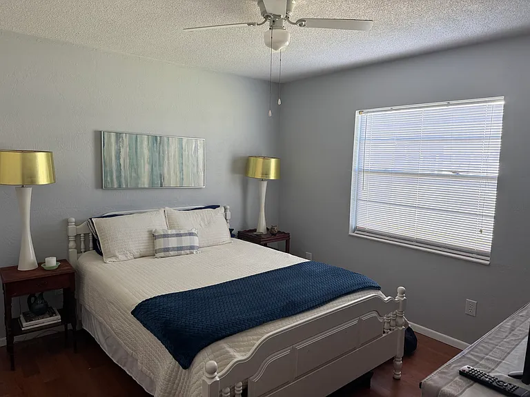 1063 Wexford Way — Photo 21