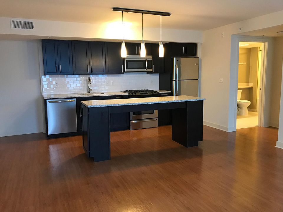 1st image of 1919 N Veitch St APT 117