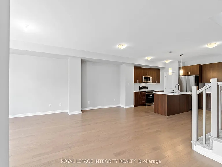 634 Fisher St — Photo 15