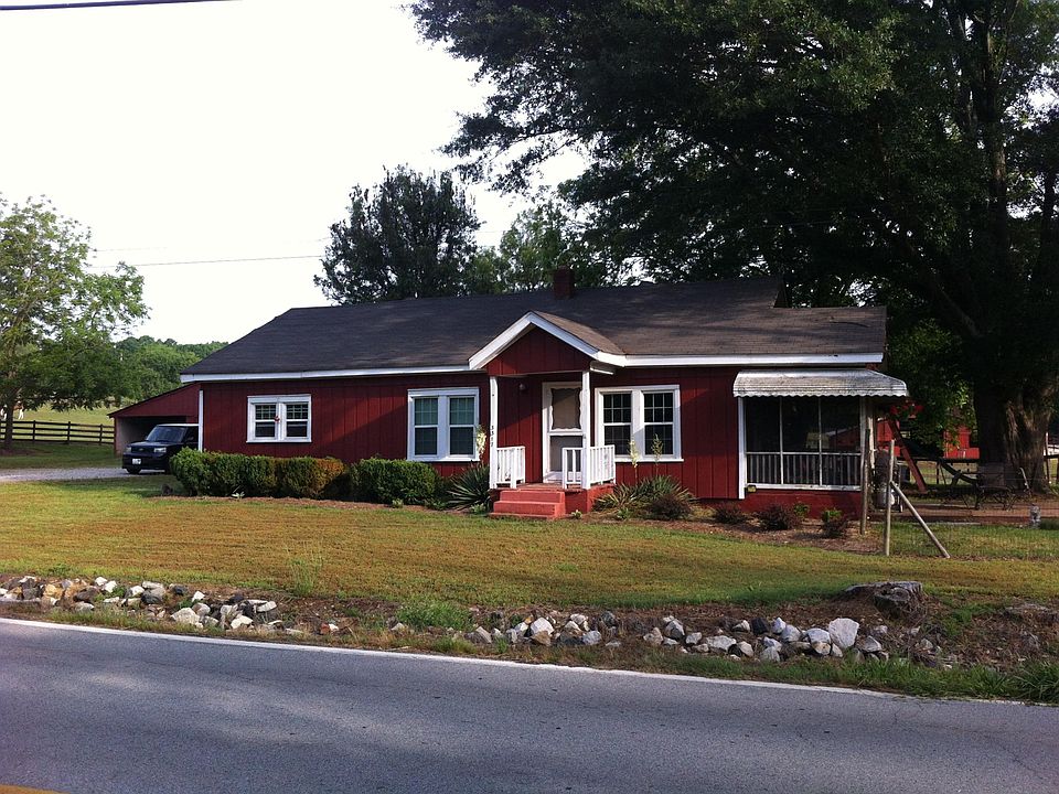 2nd image of 3317 Bailey Rd