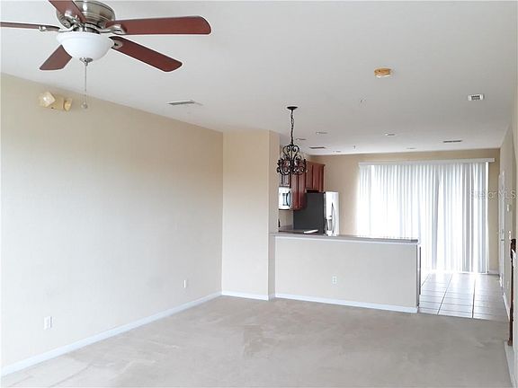 5th image of 5076 Tideview Cir #94