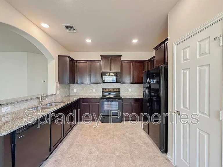 6328 Dorothy Muree Dr #D — Photo 14