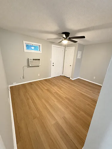 Floor plan 1220 N Mathewson