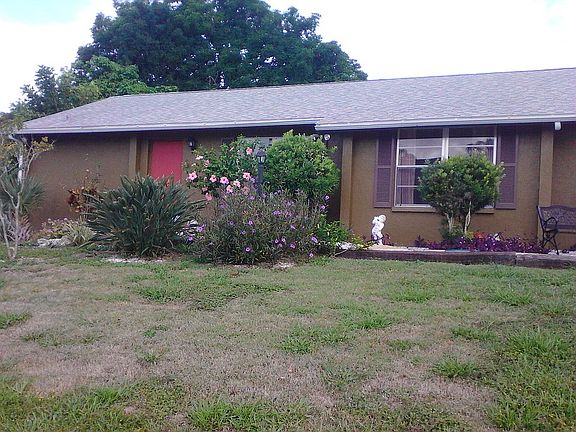 3rd image of 1637 Idle Ln
