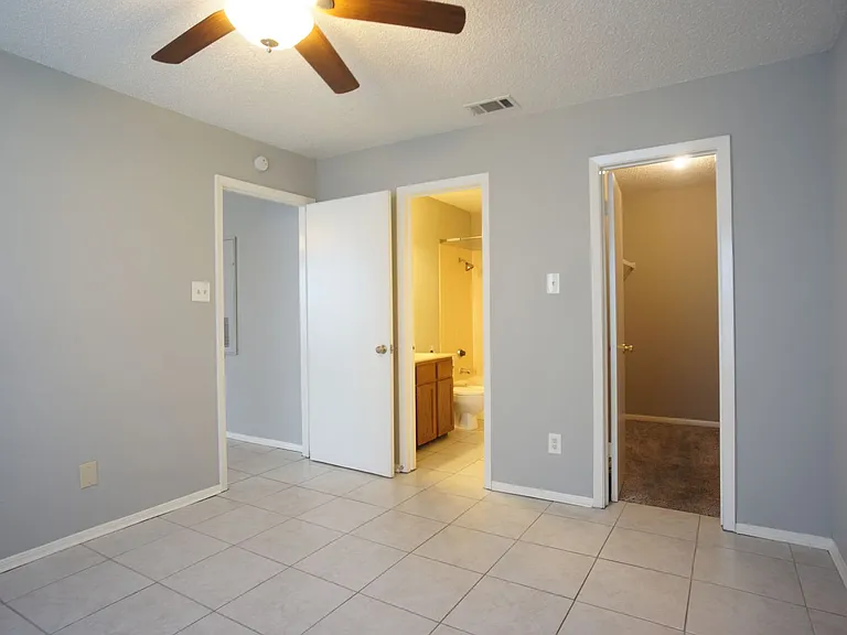 8805 Schick Rd #B — Photo 6