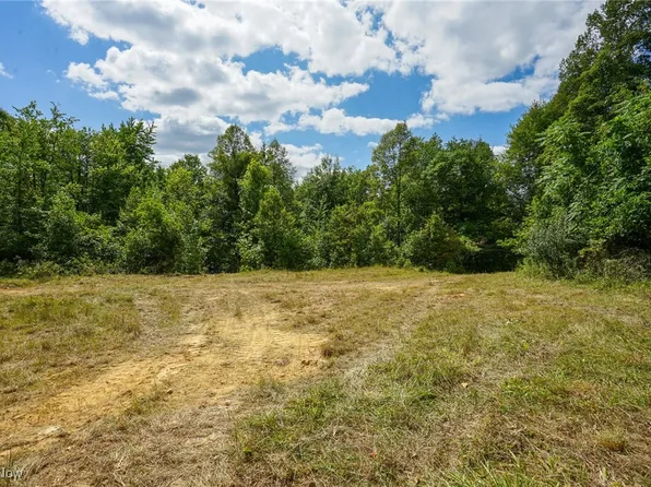 Rider Rd, Roseville, OH 43777