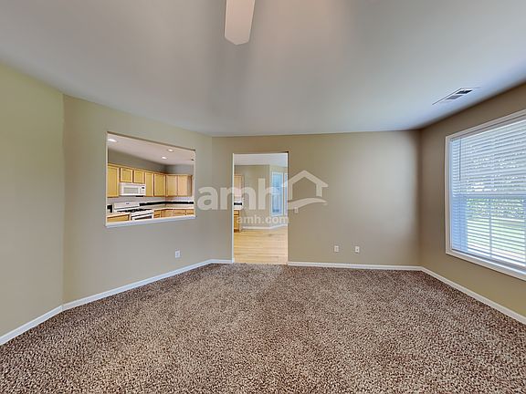 5th image of 291 Ivy Manor Dr NW