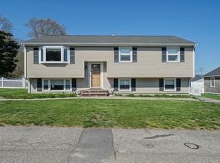 54 Longview Ter, Marshfield, MA 02050