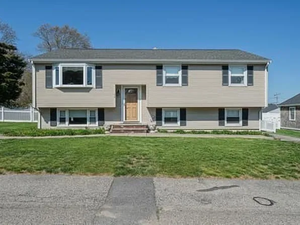 54 Longview Ter, Marshfield, MA 02050