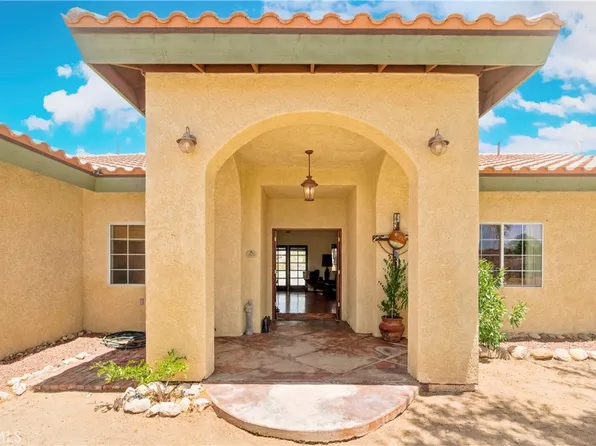 4343 Avalon Ave, Yucca Valley, CA 92284