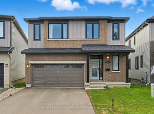 162 Lumen Pl, Ottawa, ON K1W0T1