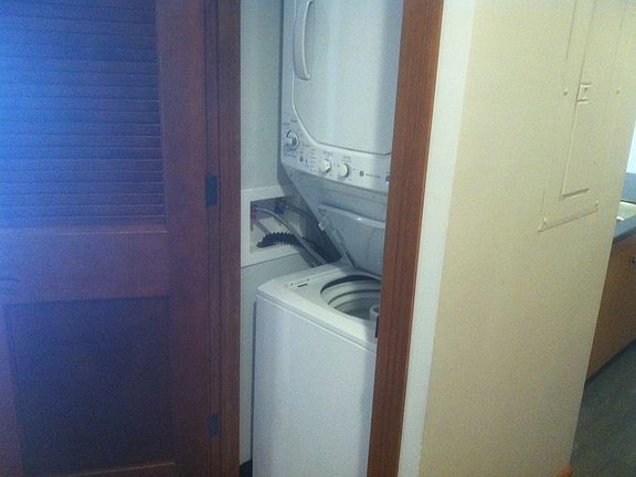 Washer / Dryer in Unit
