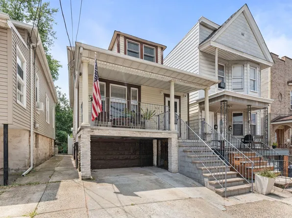 303 Armstrong Ave, Jersey City, NJ 07305